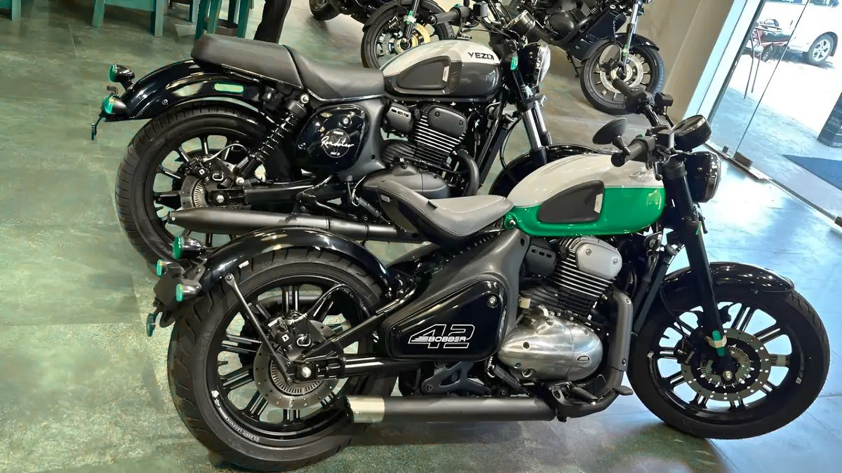 Jawa 42 Bobber